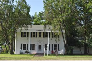 700 W Wrights Avenue - Photo 1