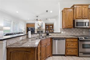 710 Knott Court - Photo 12