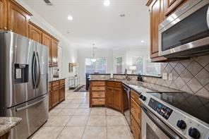 710 Knott Court - Photo 13