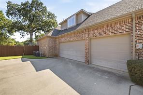 710 Knott Court - Photo 2