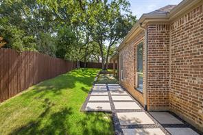 710 Knott Court - Photo 34