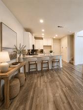1370 Madison Avenue - Photo 2