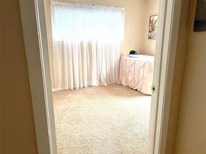 1032 W Florence Street - Photo 7