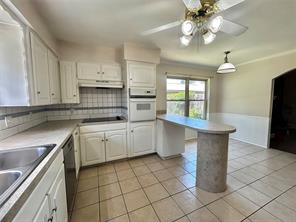 6209 Gayle Drive - Photo 10