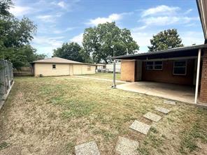 3010 Grand Avenue - Photo 20
