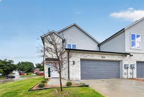 806 Premier - Photo 1