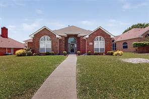 712 Regalwood Drive - Photo 1