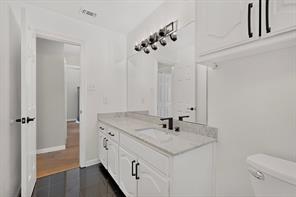 712 Regalwood Drive - Photo 19