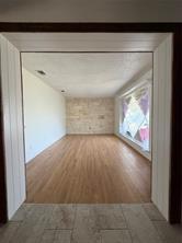 2406 W Broadview Street - Photo 29