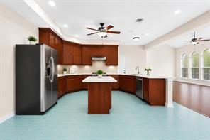 2405 Grimsby Court - Photo 11