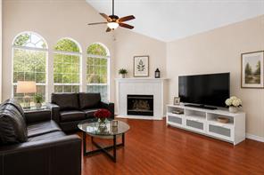 2405 Grimsby Court - Photo 3
