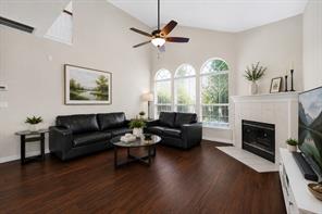 2405 Grimsby Court - Photo 4