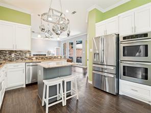 9502 Valley Lake Lane - Photo 10