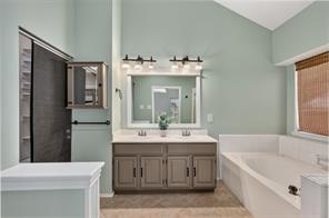 2608 Rochelle Drive - Photo 19