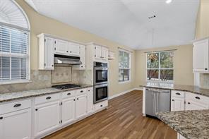 2608 Rochelle Drive - Photo 7