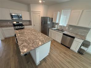 1106 Arborwood Drive - Photo 4