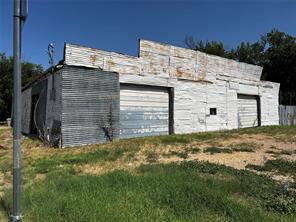515 & 516 N Neches - Photo 1