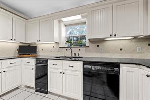 3401 Summit Circle - Photo 10