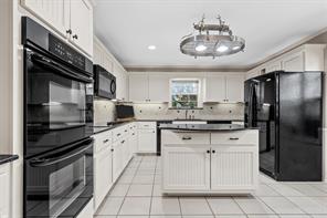 3401 Summit Circle - Photo 9