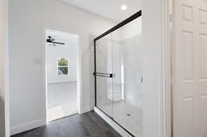3720 Washington Street - Photo 2