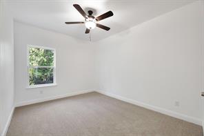 3720 Washington Street - Photo 8