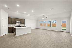15016 Amantes Avenue - Photo 3