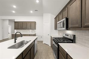 15016 Amantes Avenue - Photo 6