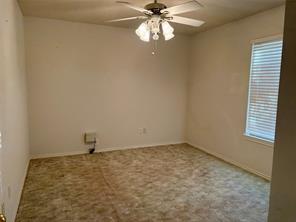 570 N Center - Photo 15
