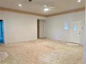 570 N Center - Photo 7
