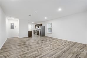 544 Lenox Street - Photo 2