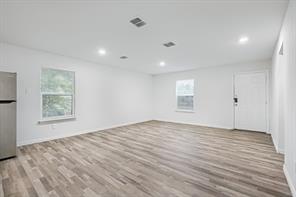 544 Lenox Street - Photo 4