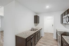 544 Lenox Street - Photo 6