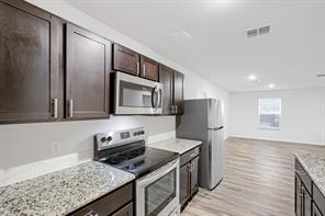 544 Lenox Street - Photo 7