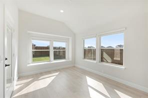 125 Ponce De Leon Drive - Photo 11
