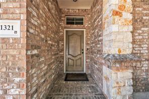 1321 Lauren Lane - Photo 2