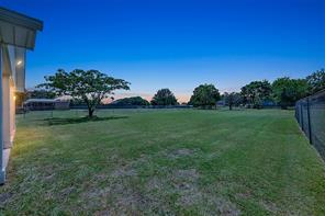 14000 Red Wood Circle N - Photo 3