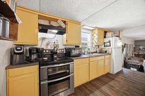 13345 Fm 1391 - Photo 22