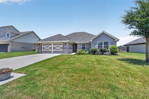 218 Rees Avenue - Photo 1