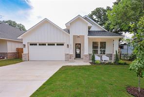 2902 Hiawatha Trail - Photo 1