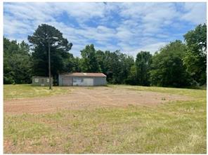 513 N MAIN Street - Photo 1