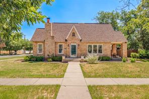 801 Amarillo Street - Photo 1