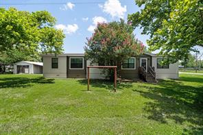 501 W 3rd Street - Photo 1