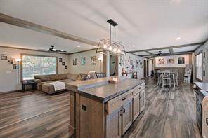 501 W 3rd Street - Photo 12