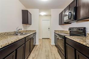 1120 W Owing Street - Photo 2
