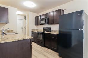 1120 W Owing Street - Photo 3