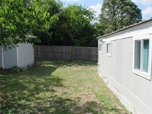 2208 Beverly Drive - Photo 9