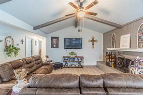 2608 Nelwin Place - Photo 4