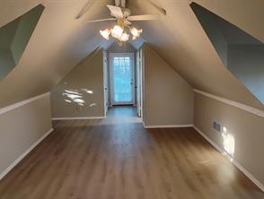 504 N Newsom Street - Photo 2
