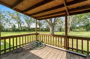101 SE County Road 2240 - Photo 25