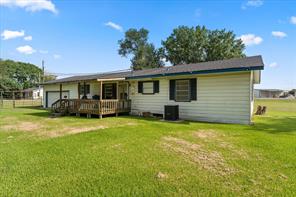 101 SE County Road 2240 - Photo 7